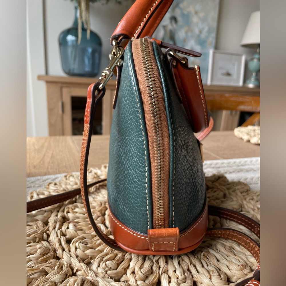 Dooney and Bourke Pebble Leather Bitsy Bag - Forest Green Color -EUC! - Picture 3 of 13